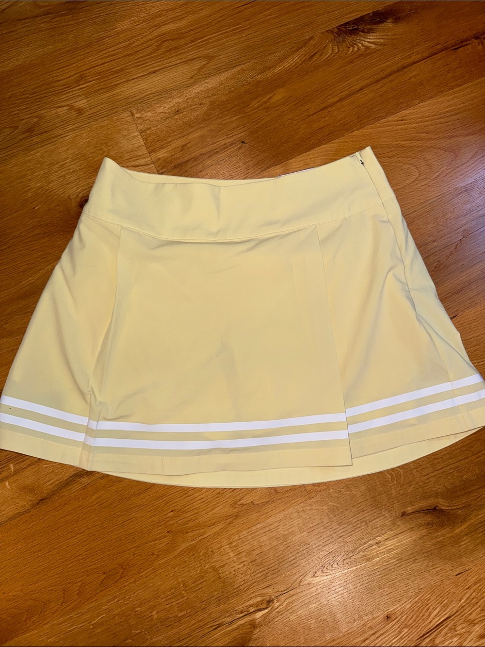 CALIA by Carrie Underwood Butter Yellow Side Zip Golf Skort